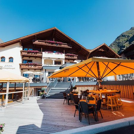 Hotel Mittagskogel Pitztal Sankt Leonhard im Pitztal Dış mekan fotoğraf