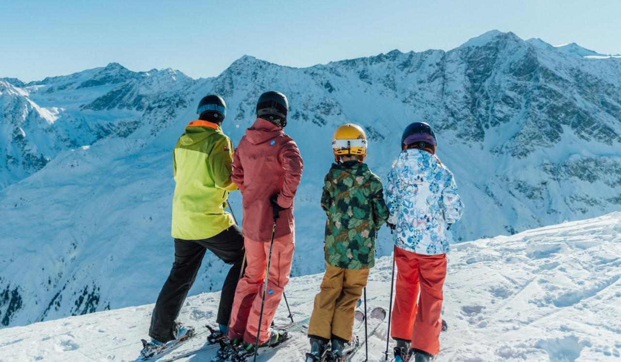 Hotel Mittagskogel Pitztal Sankt Leonhard im Pitztal Dış mekan fotoğraf